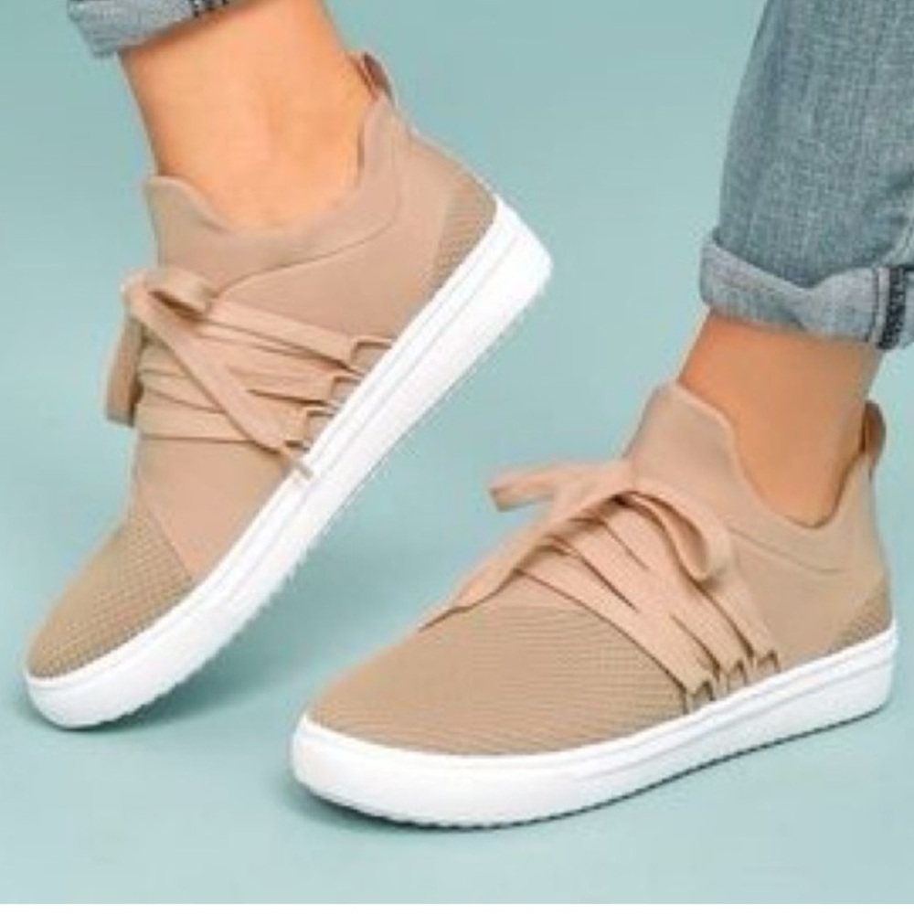 Steve Madden Lancer Street Style Sneakers
